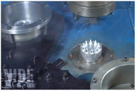 Il liquido di alluminio su misura dell'armatura macchina di pressofusione