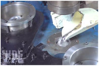 Il liquido di alluminio su misura dell'armatura macchina di pressofusione