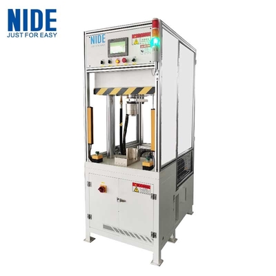 Macchine di pressatura per stazionatori a rotaia automatica