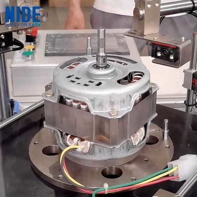 Linea di assemblaggio di statori e rotori a motore a induzione automatico