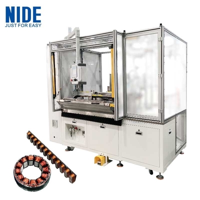 Macchina di avvolgimento automatico di bobine di statore lineare a tre pin